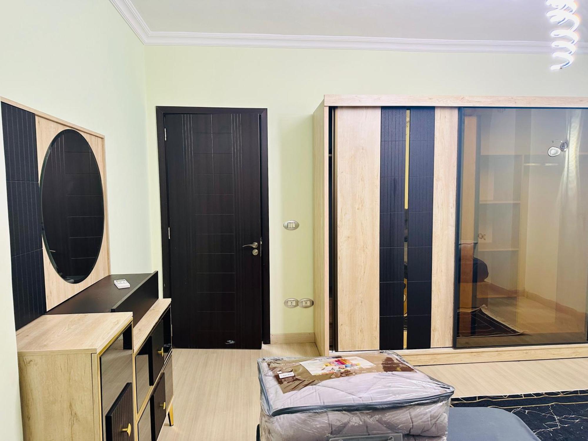 Modern Comfy Flat Apartment