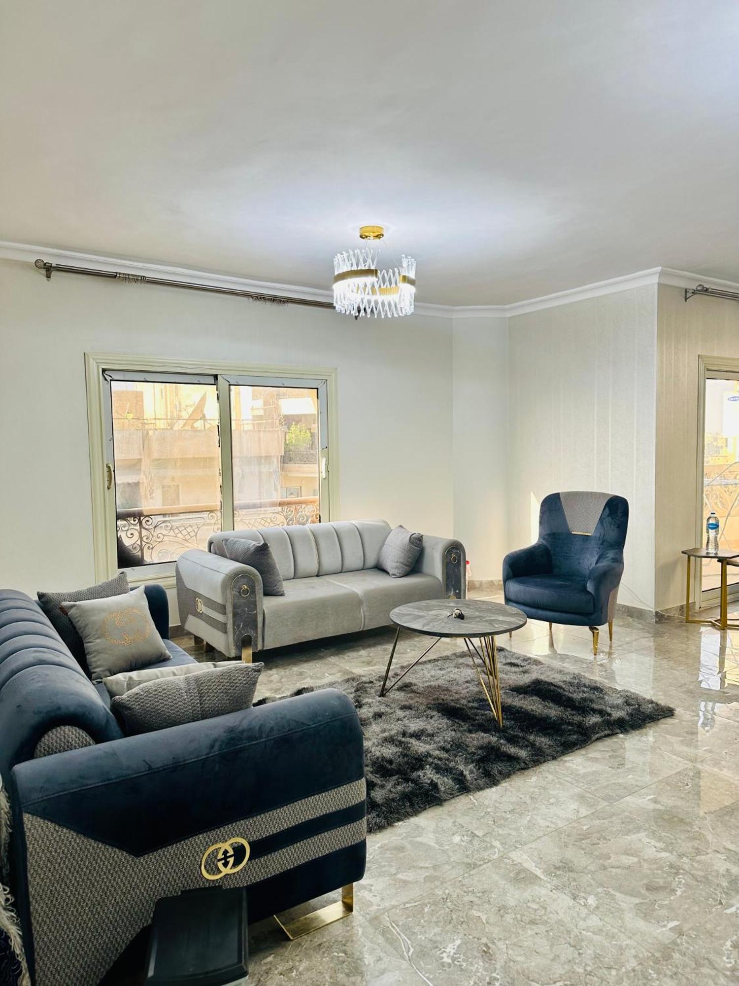 Modern Comfy Flat