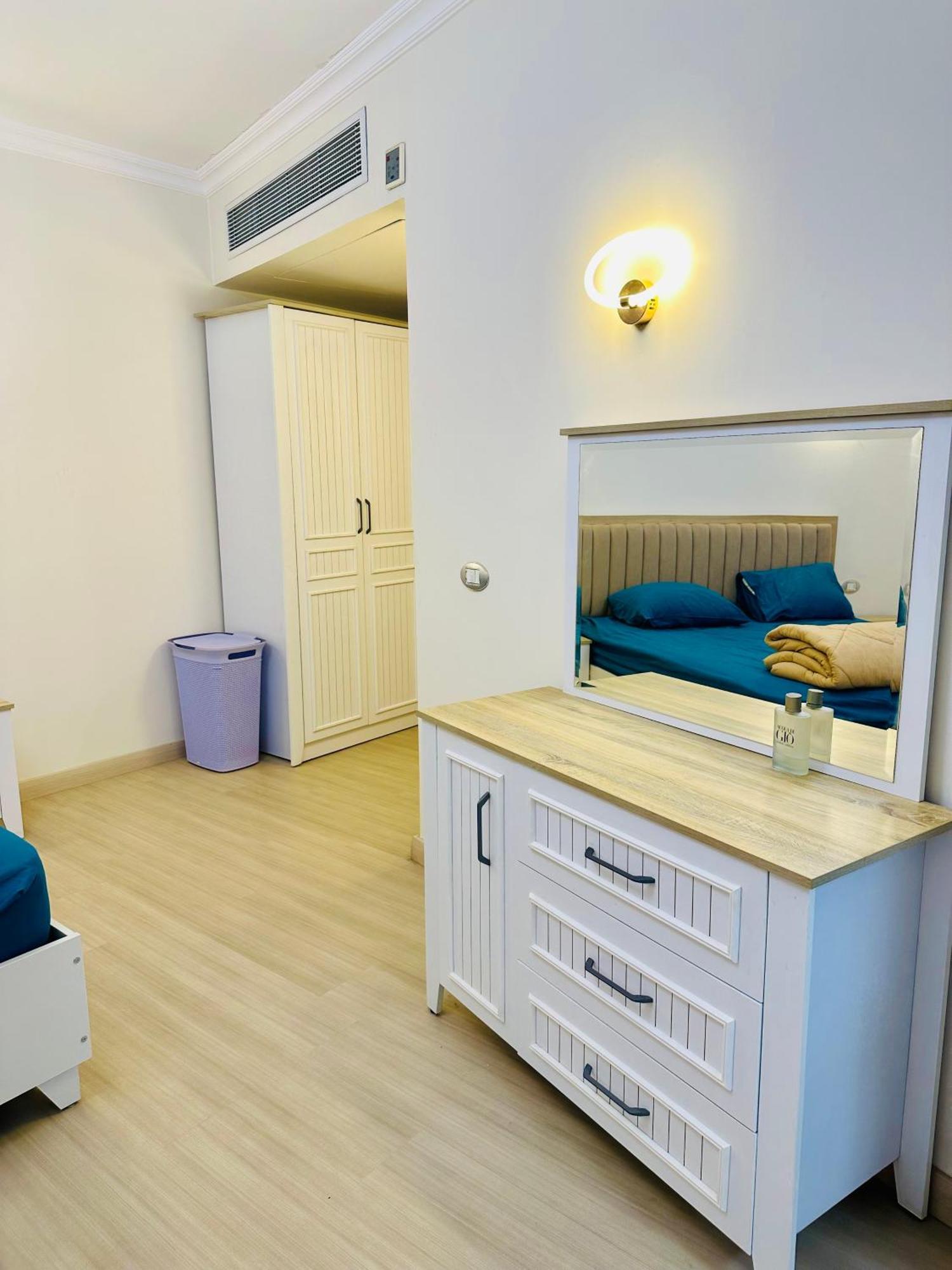 Modern Comfy Flat Cairo